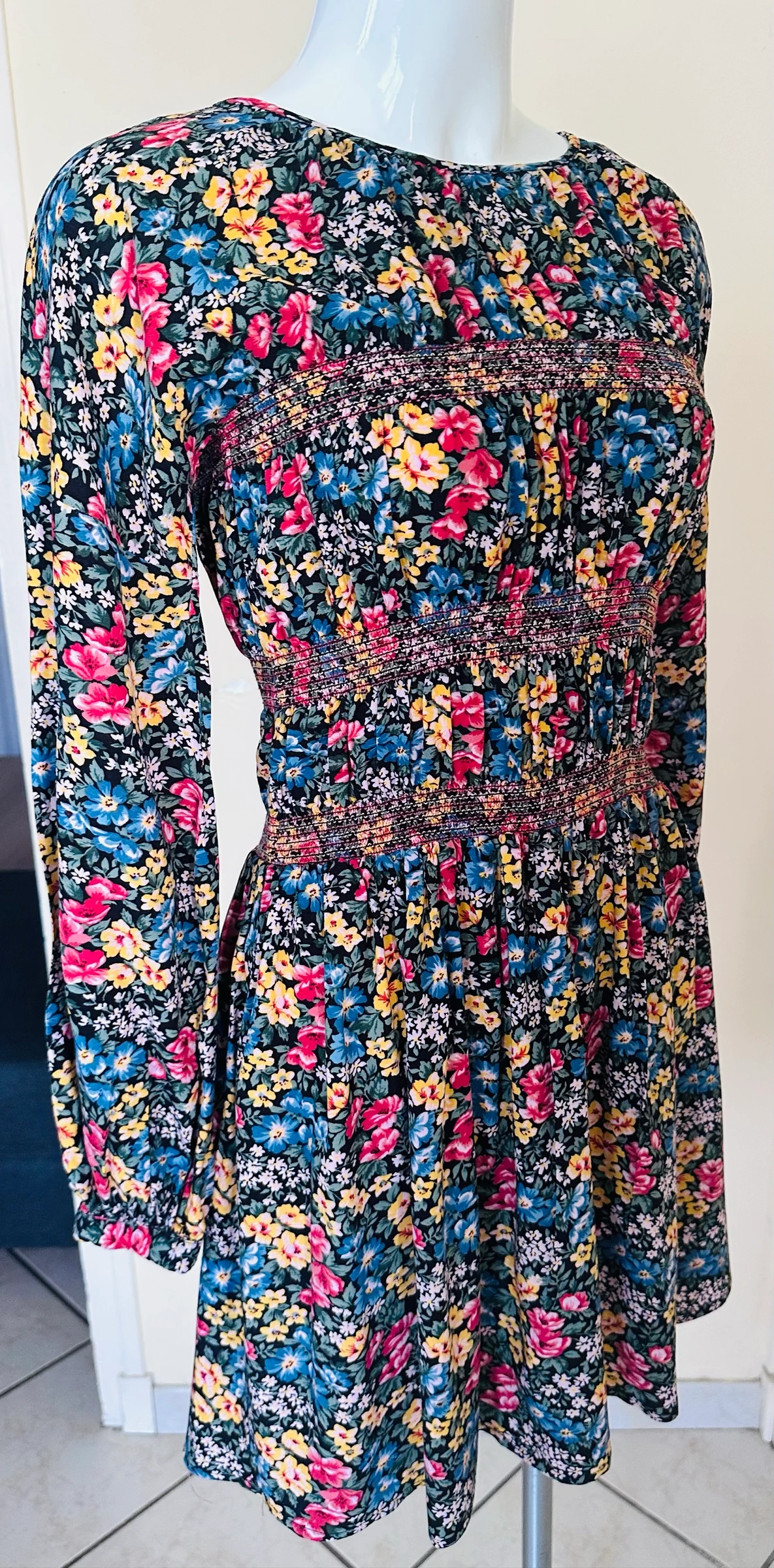Vestido Floral Smockado Sublime ASOS – Tamanho 38 – Estado Novo – photo 4